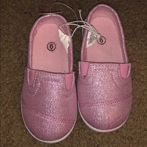Baby pink “toms”